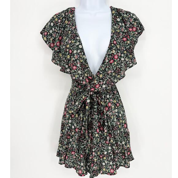 Abercrombie & Fitch Pants - Abercrombie & Fitch Floral Ruffle Romper Size S